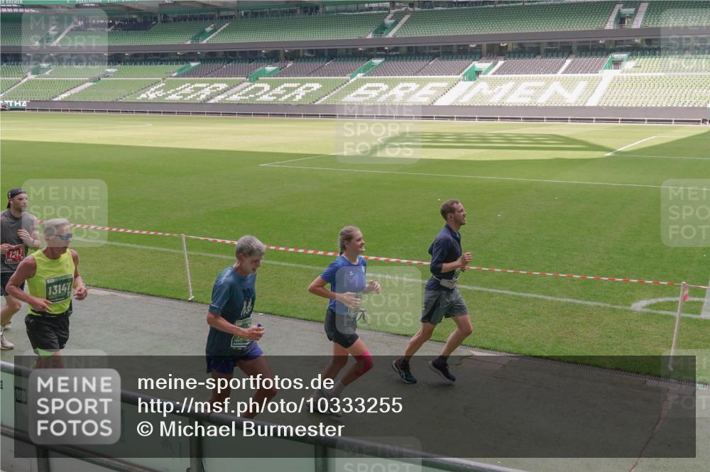 13.09.2026 - 21. swb-Marathon Bremen Michael Burmester http://msf.ph/oto/10333255 13.09.2026 13:05:42 Laufen im Stadion 109, 178, 217, 244, 287, 303, 323, 394, 430, 454, 536, 565, 578, 613, 647, 784, 891, 900, 1073, 1239, 1243, 1274, 1307, 1308, 1365, 1373, 1380, 1456, 1533, 1574, 1581, 1627, 1656, 1687, 1780, 1823, 1909, 1914, 1932, 1941, 2023, 2076, 2089, 2126, 2241, 2244, 2265, 2275, 2301, 2310, 2355, 2356, 2369, 2393, 2430, 2452, 2464, 2602, 2723, 2742, 2764, 2867, 2872, 2910, 2919, 2957, 2959, 2985, 3028, 3030, 3115, 3217, 3278, 3320, 3343, 3419, 3444, 3485, 3521, 3796, 3909 meine-sportfotos.de
