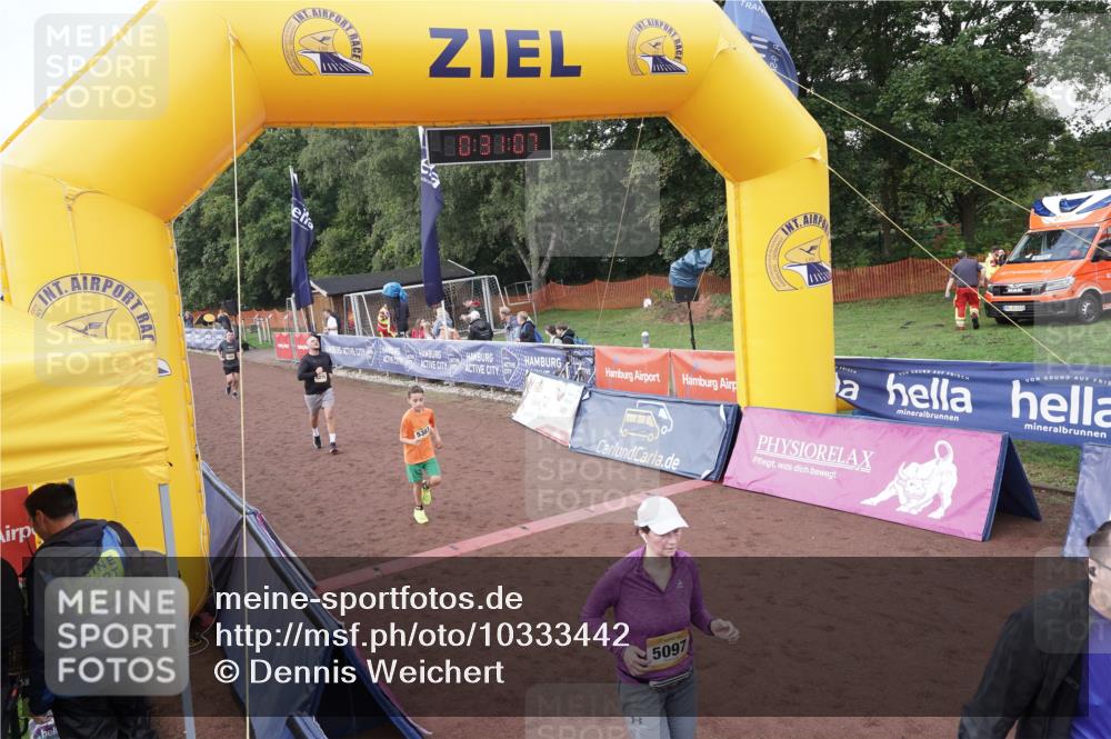 13.09.2026 - Airport Race Dennis Weichert http://msf.ph/oto/10333442 13.09.2026 10:31:41 Ziel 281, 4182, 5052, 5097, 5109, 5275, 5383, 5460 meine-sportfotos.de