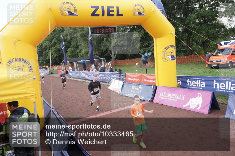 13.09.2026 - Airport Race Dennis Weichert http://msf.ph/oto/10333465 13.09.2026 10:31:43 Ziel 281, 4182, 5011, 5097, 5109, 5275, 5383, 5460 meine-sportfotos.de