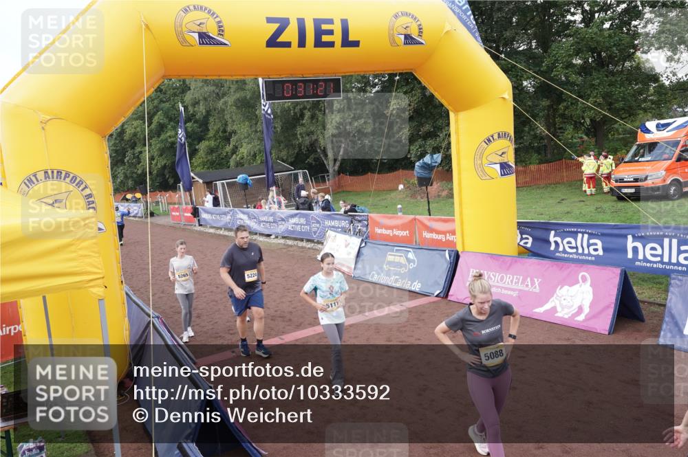 13.09.2026 - Airport Race Dennis Weichert http://msf.ph/oto/10333592 13.09.2026 10:31:54 Ziel 281, 5011, 5111, 5150, 5180, 5224, 5265, 5473 meine-sportfotos.de
