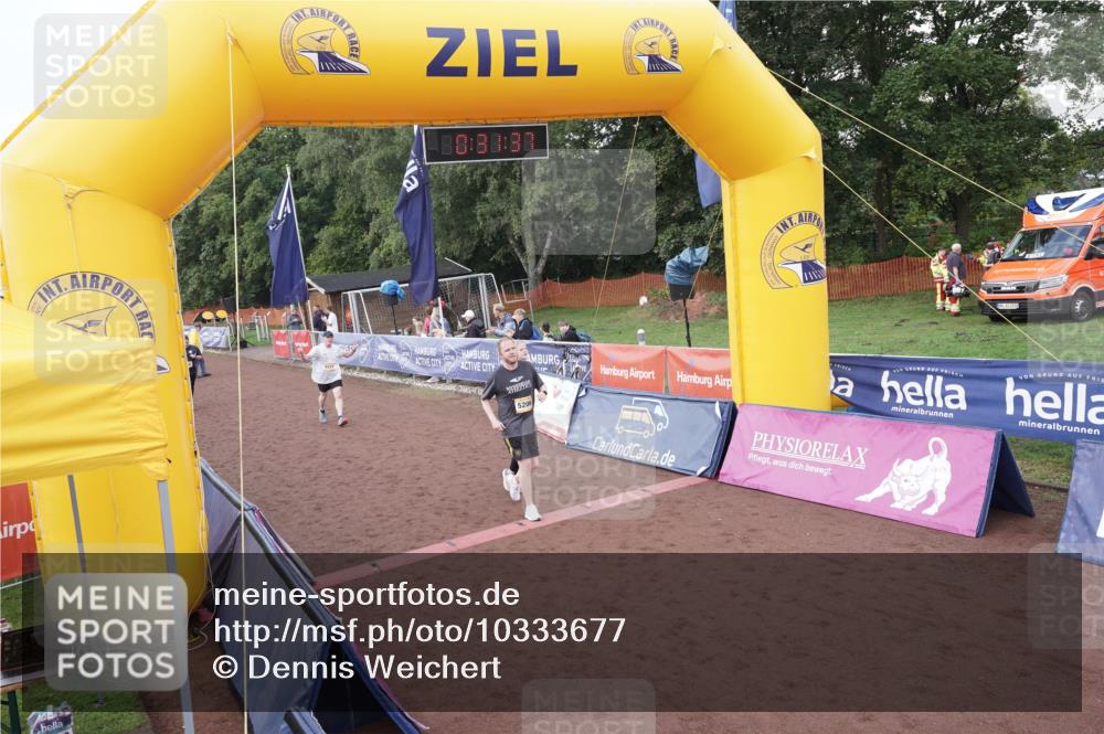 13.09.2026 - Airport Race Dennis Weichert http://msf.ph/oto/10333677 13.09.2026 10:32:10 Ziel 4167, 5091, 5192, 5206, 5237 meine-sportfotos.de