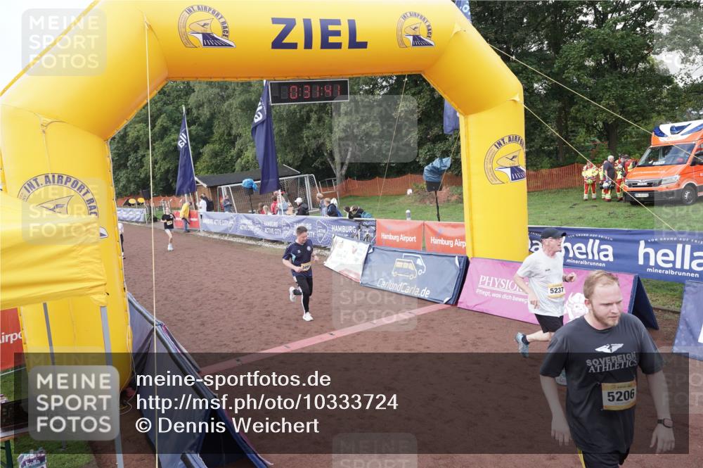 13.09.2026 - Airport Race Dennis Weichert http://msf.ph/oto/10333724 13.09.2026 10:32:14 Ziel 4053, 4167, 5072, 5091, 5206, 5237, 5330, 5394 meine-sportfotos.de