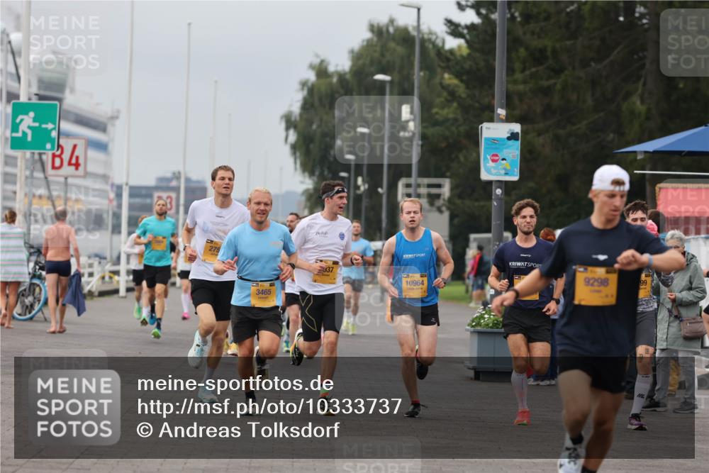 13.09.2026 - Kiel Lauf Andreas Tolksdorf http://msf.ph/oto/10333737 13.09.2026 09:51:55 Kiellinie 4, 3465, 37, 10964, 9298, 99 meine-sportfotos.de