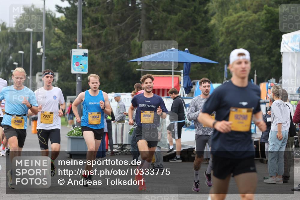 13.09.2026 - Kiel Lauf Andreas Tolksdorf http://msf.ph/oto/10333775 13.09.2026 09:51:56 Kiellinie 3465, 2937, 10964, 3, 8656, 9298 meine-sportfotos.de