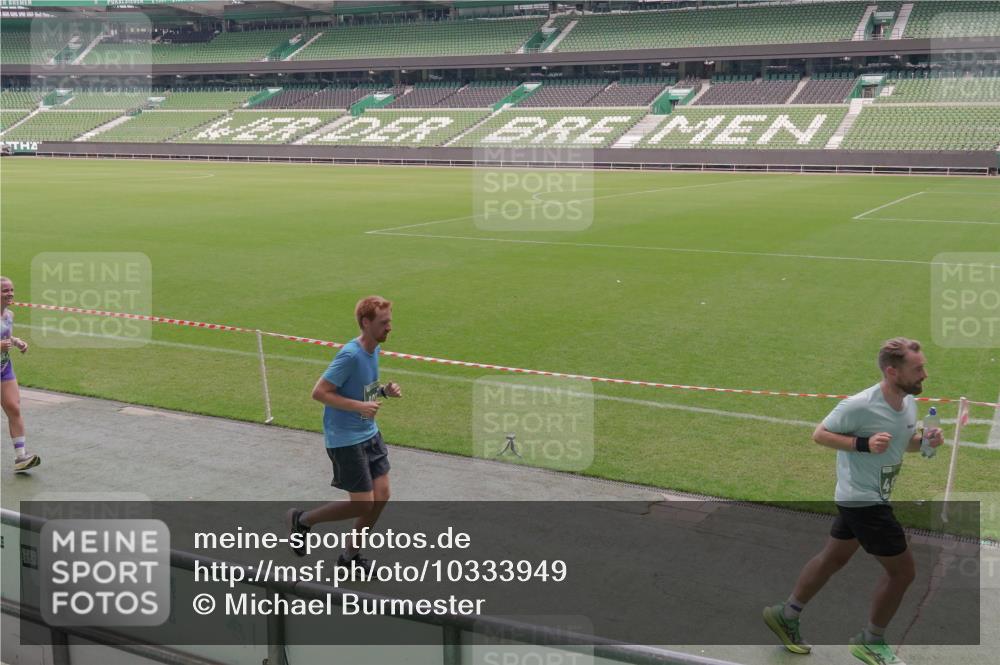 13.09.2026 - 21. swb-Marathon Bremen Michael Burmester http://msf.ph/oto/10333949 13.09.2026 13:07:07 Laufen im Stadion 109, 132, 156, 217, 287, 303, 310, 372, 430, 454, 489, 578, 607, 613, 682, 716, 784, 800, 808, 809, 831, 834, 846, 911, 922, 1083, 1173, 1189, 1205, 1210, 1274, 1322, 1364, 1365, 1369, 1387, 1395, 1437, 1532, 1533, 1545, 1574, 1581, 1600, 1823, 1831, 1841, 1848, 1854, 1871, 1909, 1926, 1938, 2003, 2070, 2076, 2090, 2219, 2244, 2275, 2283, 2310, 2318, 2355, 2356, 2393, 2405, 2440, 2464, 2492, 2565, 2699, 2707, 2721, 2731, 2755, 2802, 2818, 2831, 2902, 2911, 2949, 2960, 3115 meine-sportfotos.de