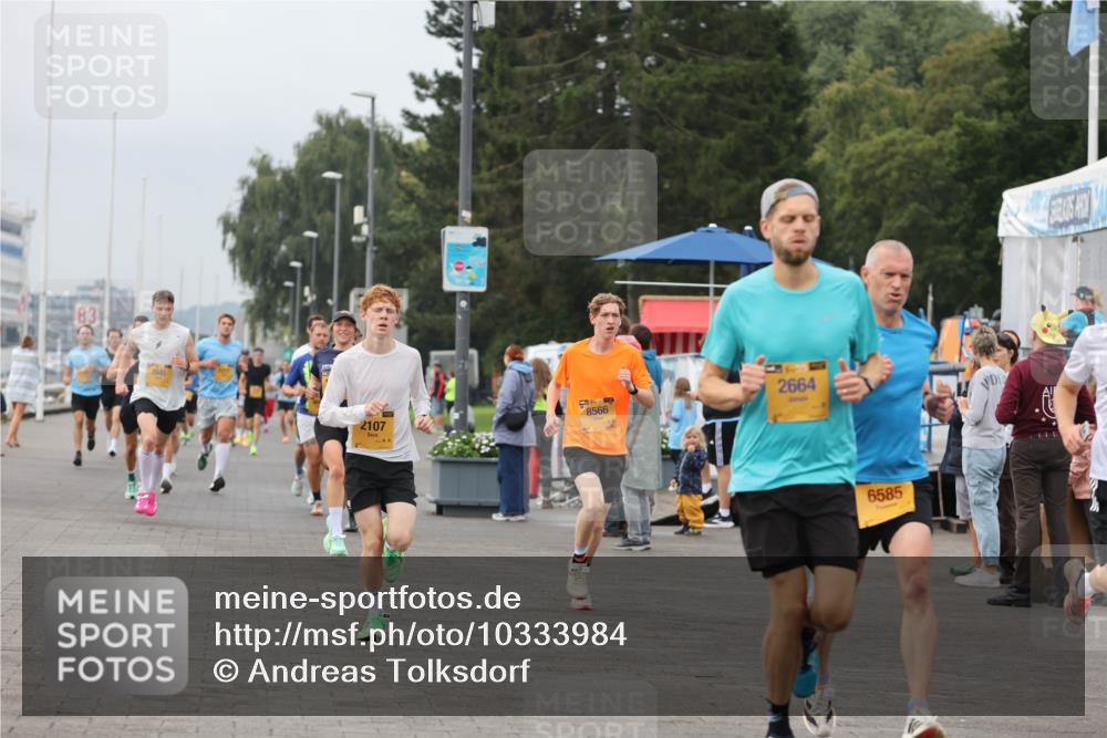 13.09.2026 - Kiel Lauf Andreas Tolksdorf http://msf.ph/oto/10333984 13.09.2026 09:52:04 Kiellinie 3945, 2107, 8566, 2664, 6585 meine-sportfotos.de