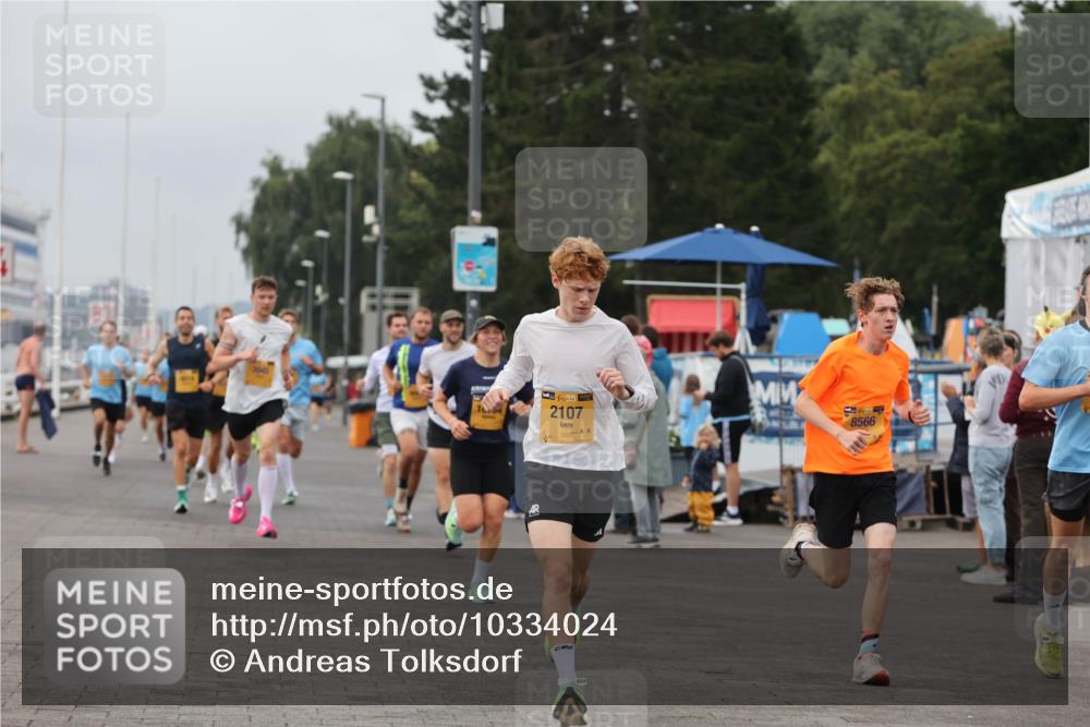13.09.2026 - Kiel Lauf Andreas Tolksdorf http://msf.ph/oto/10334024 13.09.2026 09:52:05 Kiellinie 1138, 2107, 8566 meine-sportfotos.de