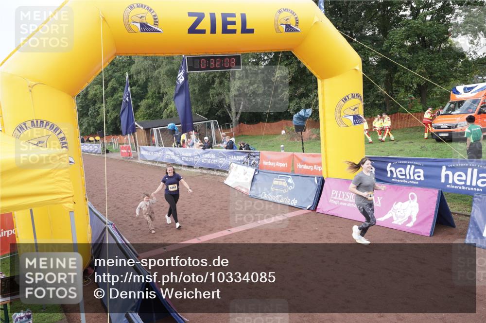 13.09.2026 - Airport Race Dennis Weichert http://msf.ph/oto/10334085 13.09.2026 10:32:41 Ziel 4142, 5035, 5262, 5324 meine-sportfotos.de