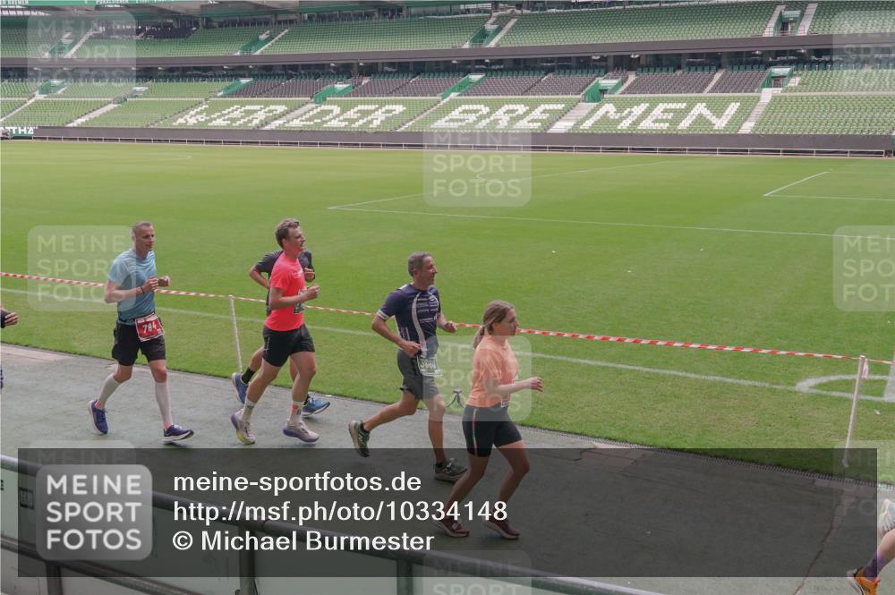 13.09.2026 - 21. swb-Marathon Bremen Michael Burmester http://msf.ph/oto/10334148 13.09.2026 13:07:36 Laufen im Stadion 109, 132, 156, 287, 303, 310, 372, 454, 489, 551, 578, 607, 613, 682, 716, 800, 808, 809, 831, 834, 846, 884, 911, 922, 1083, 1173, 1189, 1205, 1210, 1285, 1322, 1364, 1365, 1369, 1387, 1395, 1437, 1532, 1545, 1574, 1600, 1688, 1823, 1831, 1841, 1848, 1854, 1871, 1909, 1926, 1938, 2003, 2041, 2070, 2090, 2215, 2219, 2229, 2275, 2283, 2318, 2356, 2366, 2405, 2440, 2492, 2565, 2611, 2635, 2699, 2707, 2721, 2727, 2731, 2755, 2782, 2802, 2818, 2831, 2866, 2902, 2911, 2949, 2960 meine-sportfotos.de