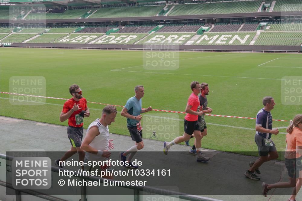 13.09.2026 - 21. swb-Marathon Bremen Michael Burmester http://msf.ph/oto/10334161 13.09.2026 13:07:37 Laufen im Stadion 109, 132, 156, 287, 303, 310, 372, 489, 551, 578, 607, 613, 682, 716, 800, 808, 809, 831, 834, 846, 884, 911, 922, 1083, 1173, 1189, 1205, 1210, 1285, 1322, 1364, 1365, 1369, 1387, 1395, 1437, 1532, 1545, 1574, 1600, 1688, 1823, 1831, 1841, 1848, 1854, 1871, 1909, 1926, 1938, 2003, 2041, 2070, 2090, 2215, 2219, 2229, 2275, 2283, 2318, 2356, 2366, 2405, 2440, 2492, 2565, 2611, 2635, 2699, 2707, 2721, 2727, 2731, 2755, 2782, 2802, 2818, 2831, 2866, 2902, 2911, 2949, 2960 meine-sportfotos.de