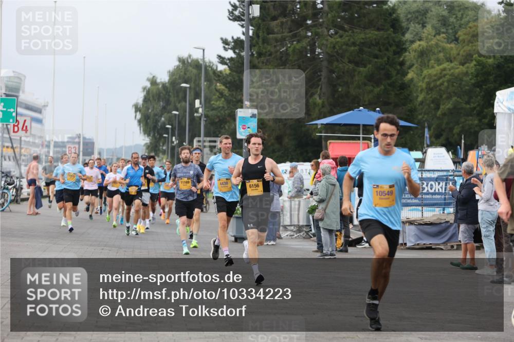 13.09.2026 - Kiel Lauf Andreas Tolksdorf http://msf.ph/oto/10334223 13.09.2026 09:52:13 Kiellinie 4, 11169, 4438, 6156, 10549 meine-sportfotos.de