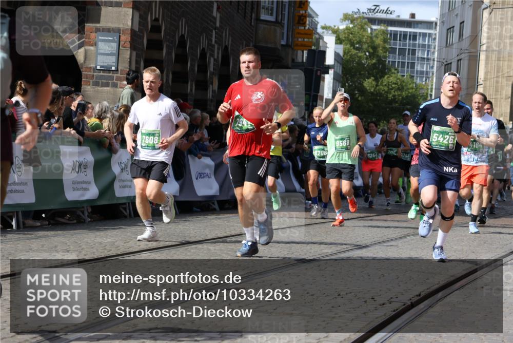 13.09.2026 - 21. swb-Marathon Bremen Strokosch-Dieckow http://msf.ph/oto/10334263 13.09.2026 13:31:37 Ziel 217, 1398, 1627, 2244, 2513, 2602, 2707, 3152, 3343, 3392, 3396, 3762, 4477, 4647, 5375, 5504, 5673, 5720, 5765, 5846, 5979, 6147, 6619, 6732, 6968, 7001, 7296, 7812, 8035, 8097, 8339, 8342, 8726, 9147, 9274, 9337, 9822, 9969, 9977, 13066, 310, 578, 846, 3115, 3205, 3239, 3244, 3278, 3858, 3989, 4030, 4164, 4998, 5158, 5325, 5363, 5426, 5899, 6062, 6100, 6193, 6213, 6354, 6602, 7242, 7260, 7608, 7790, 7941, 7964, 8078, 8166, 8206, 9016, 9033, 9188, 9568, 9785, 9914, 13151 meine-sportfotos.de