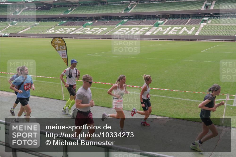 13.09.2026 - 21. swb-Marathon Bremen Michael Burmester http://msf.ph/oto/10334273 13.09.2026 13:07:49 Laufen im Stadion 132, 156, 303, 310, 372, 489, 551, 607, 682, 716, 800, 808, 809, 831, 834, 846, 884, 911, 922, 1083, 1124, 1173, 1189, 1205, 1210, 1285, 1289, 1322, 1364, 1369, 1387, 1395, 1437, 1532, 1545, 1559, 1600, 1688, 1823, 1831, 1841, 1848, 1854, 1871, 1899, 1926, 1938, 2003, 2041, 2070, 2090, 2215, 2219, 2229, 2275, 2283, 2318, 2356, 2366, 2405, 2440, 2492, 2565, 2611, 2635, 2699, 2707, 2721, 2727, 2731, 2755, 2782, 2802, 2818, 2831, 2866, 2897, 2902, 2911, 2930, 2949, 2960, 3067 meine-sportfotos.de