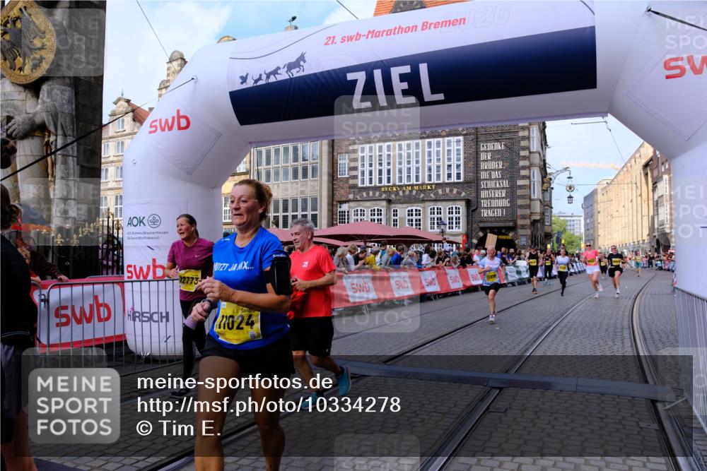 13.09.2026 - 21. swb-Marathon Bremen Tim E. http://msf.ph/oto/10334278 13.09.2026 11:06:03 Ziel 10018, 10168, 10238, 10259, 10260, 10305, 10382, 10457, 10864, 11024, 11164, 11520, 11791, 11947, 12156, 12362, 12378, 12501, 12523, 12528, 12773 meine-sportfotos.de