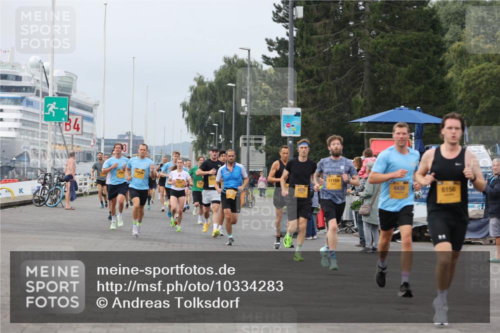 13.09.2026 - Kiel Lauf Andreas Tolksdorf http://msf.ph/oto/10334283 13.09.2026 09:52:15 Kiellinie 4, 10435, 1273, 11169, 4278, 4438, 6156 meine-sportfotos.de
