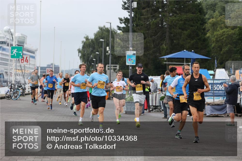 13.09.2026 - Kiel Lauf Andreas Tolksdorf http://msf.ph/oto/10334368 13.09.2026 09:52:18 Kiellinie 4, 1716, 2084, 10435, 12738, 72, 1800 meine-sportfotos.de