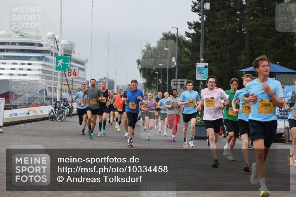 13.09.2026 - Kiel Lauf Andreas Tolksdorf http://msf.ph/oto/10334458 13.09.2026 09:52:22 Kiellinie 13, 4, 7595, 846, 1716, 9584, 25, 1170, 2084 meine-sportfotos.de