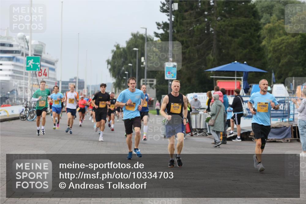 13.09.2026 - Kiel Lauf Andreas Tolksdorf http://msf.ph/oto/10334703 13.09.2026 09:52:31 Kiellinie 4, 0095, 5218, 11062 meine-sportfotos.de