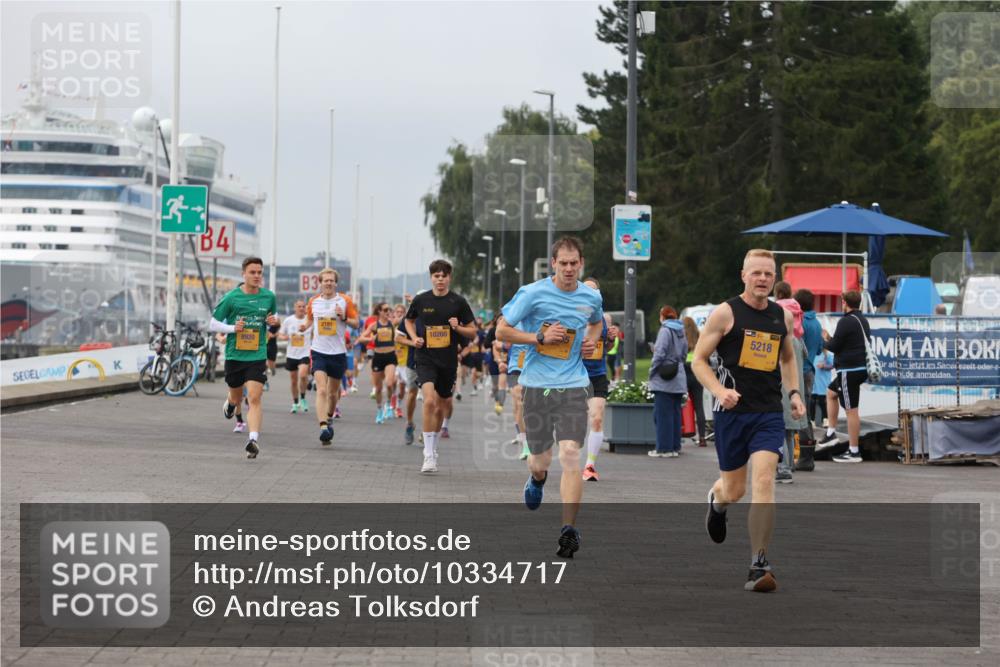 13.09.2026 - Kiel Lauf Andreas Tolksdorf http://msf.ph/oto/10334717 13.09.2026 09:52:32 Kiellinie 3, 4, 3, 8920, 2181, 10260, 5218 meine-sportfotos.de