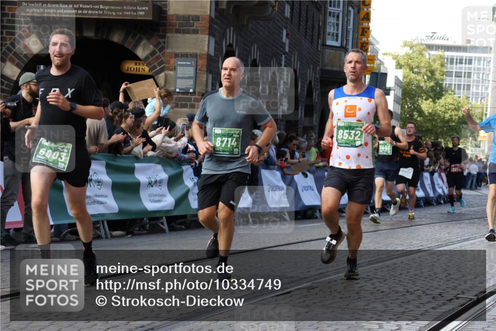 13.09.2026 - 21. swb-Marathon Bremen Strokosch-Dieckow http://msf.ph/oto/10334749 13.09.2026 13:17:25 Ziel 385, 1970, 2052, 2319, 3246, 3706, 4156, 4805, 6624, 6704, 6759, 6819, 6953, 7284, 8111, 8418, 8858, 560, 771, 1297, 2008, 2234, 2812, 3760, 4171, 4498, 4499, 5041, 5550, 7901, 8100, 8250, 8253, 8446, 8714, 9075, 9400 meine-sportfotos.de