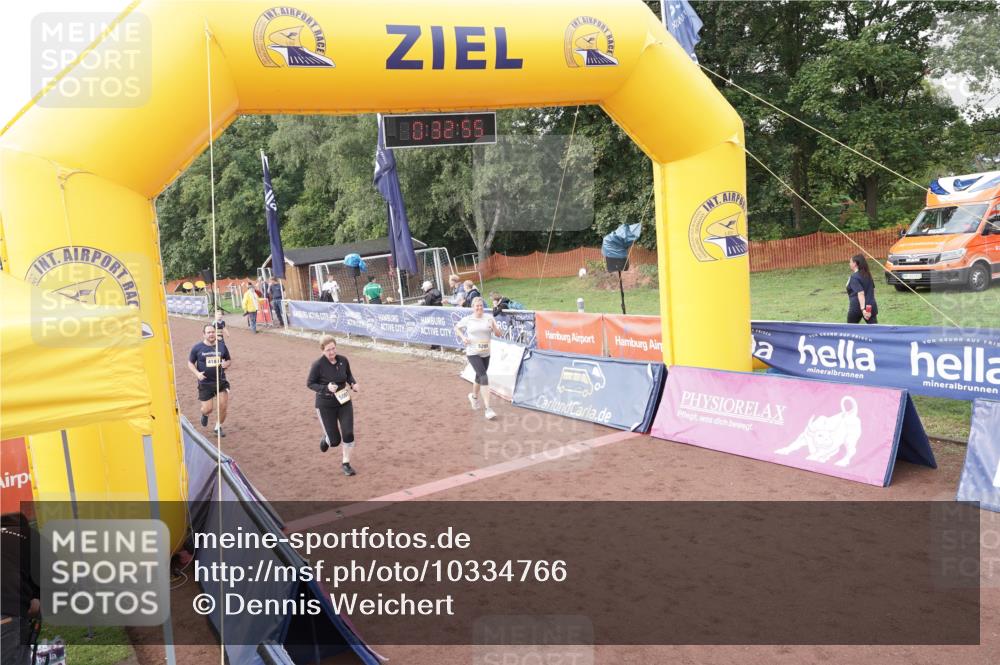13.09.2026 - Airport Race Dennis Weichert http://msf.ph/oto/10334766 13.09.2026 10:33:28 Ziel 4189, 4196, 5001, 5295, 5470 meine-sportfotos.de