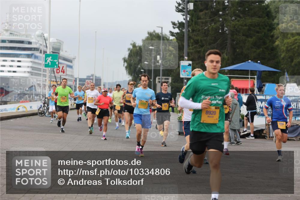 13.09.2026 - Kiel Lauf Andreas Tolksdorf http://msf.ph/oto/10334806 13.09.2026 09:52:37 Kiellinie 4, 30, 5584, 601, 8920, 484, 5080 meine-sportfotos.de