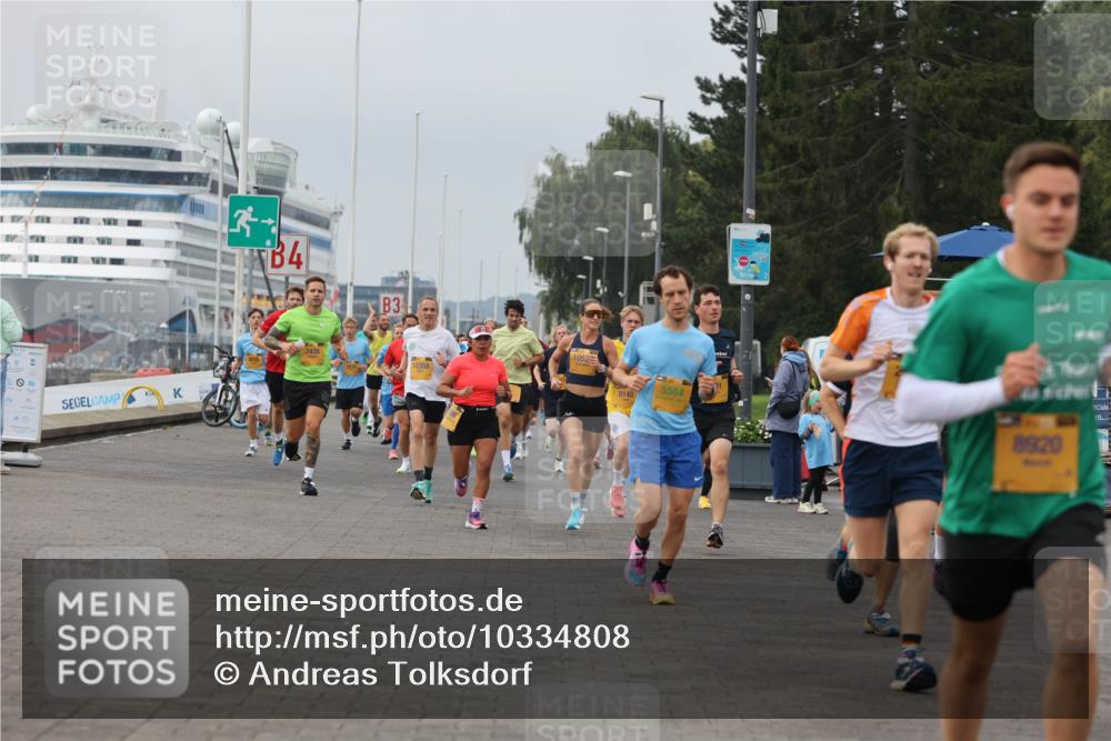 13.09.2026 - Kiel Lauf Andreas Tolksdorf http://msf.ph/oto/10334808 13.09.2026 09:52:37 Kiellinie 0, 3, 4, 3, 7426, 105, 8140, 5584, 8920 meine-sportfotos.de