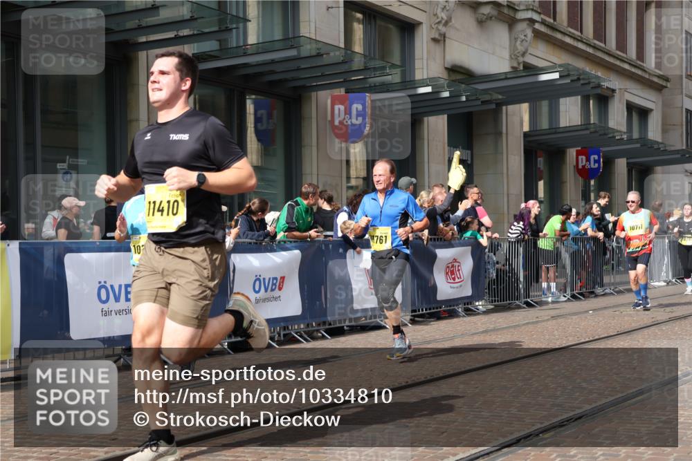 13.09.2026 - 21. swb-Marathon Bremen Strokosch-Dieckow http://msf.ph/oto/10334810 13.09.2026 11:04:23 Ziel 10160, 10198, 10283, 10315, 10481, 10711, 10729, 10755, 10855, 10856, 10877, 10940, 11006, 11114, 11272, 11364, 11366, 11395, 11518, 11592, 11705, 11757, 11761, 11991, 12005, 12420, 12493, 12495, 12498, 12500, 12502, 12563, 10182, 10245, 10291, 10390, 10516, 10526, 10613, 10671, 10672, 10726, 10755, 10912, 10913, 11214, 11215, 11221, 11248, 11318, 11336, 11410, 11539, 11720, 11726, 11740, 11909, 12001, 12009, 12103, 12113, 12276, 12929 meine-sportfotos.de