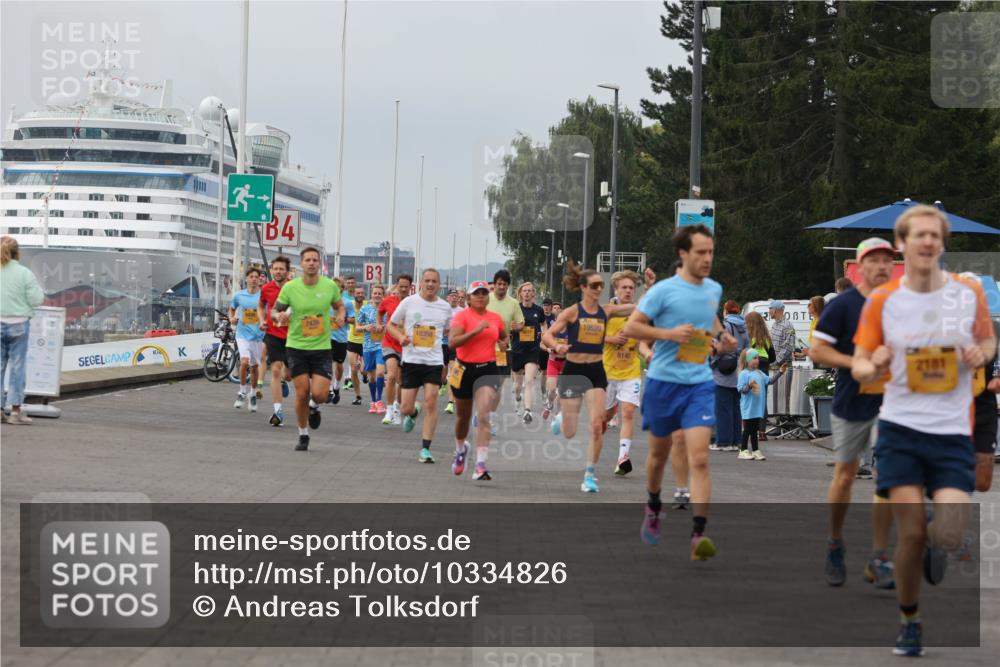 13.09.2026 - Kiel Lauf Andreas Tolksdorf http://msf.ph/oto/10334826 13.09.2026 09:52:38 Kiellinie 3, 4, 3, 10358, 10520, 8140, 3, 2181 meine-sportfotos.de