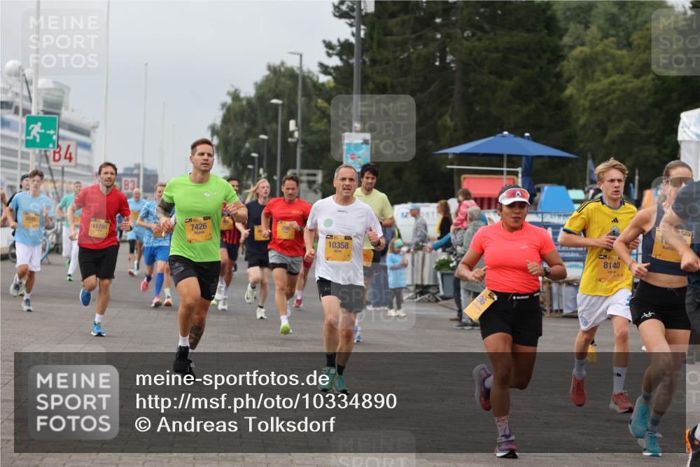13.09.2026 - Kiel Lauf Andreas Tolksdorf http://msf.ph/oto/10334890 13.09.2026 09:52:41 Kiellinie 0, 4, 83, 5035, 11786, 39, 7426, 10358, 35, 8140 meine-sportfotos.de