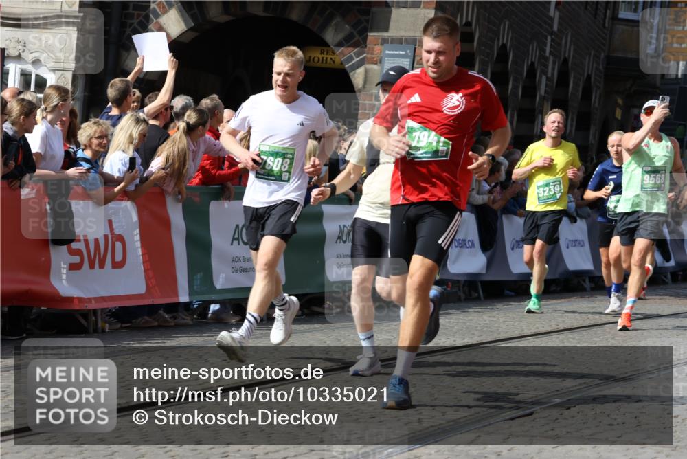 13.09.2026 - 21. swb-Marathon Bremen Strokosch-Dieckow http://msf.ph/oto/10335021 13.09.2026 13:31:38 Ziel 217, 1398, 1627, 2244, 2602, 2707, 3152, 3343, 3392, 3396, 3579, 3762, 4477, 4647, 5375, 5504, 5673, 5720, 5765, 5979, 6147, 6619, 6968, 7001, 7296, 7812, 8035, 8097, 8339, 8342, 8726, 9147, 9274, 9337, 9822, 9969, 9977, 13066, 310, 578, 846, 3115, 3205, 3239, 3244, 3278, 3858, 3989, 4030, 4164, 4998, 5158, 5325, 5363, 5899, 6062, 6100, 6193, 6213, 6354, 6602, 7242, 7260, 7608, 7790, 7941, 7964, 8078, 8166, 8206, 8247, 9016, 9033, 9188, 9568, 9785, 9914, 13151 meine-sportfotos.de