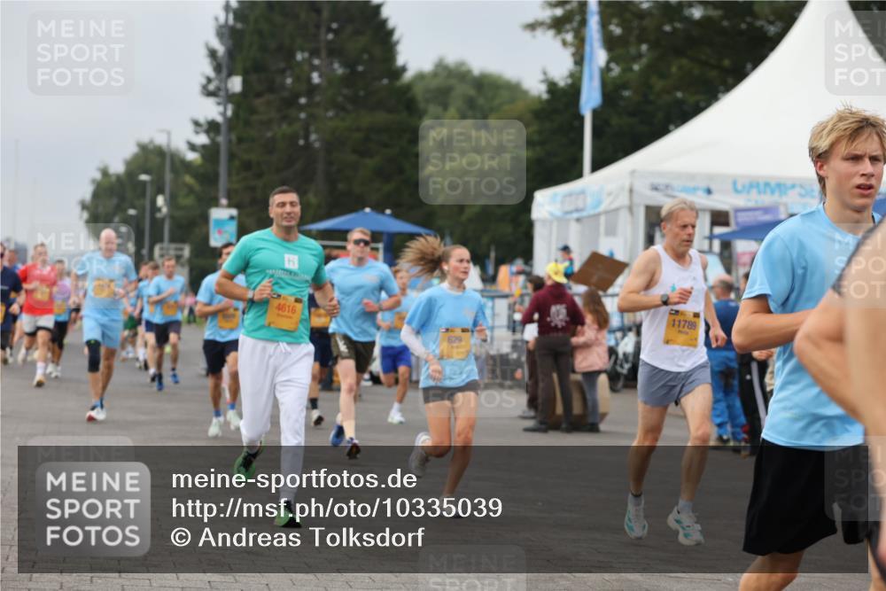 13.09.2026 - Kiel Lauf Andreas Tolksdorf http://msf.ph/oto/10335039 13.09.2026 09:52:50 Kiellinie 4616, 629, 11789 meine-sportfotos.de