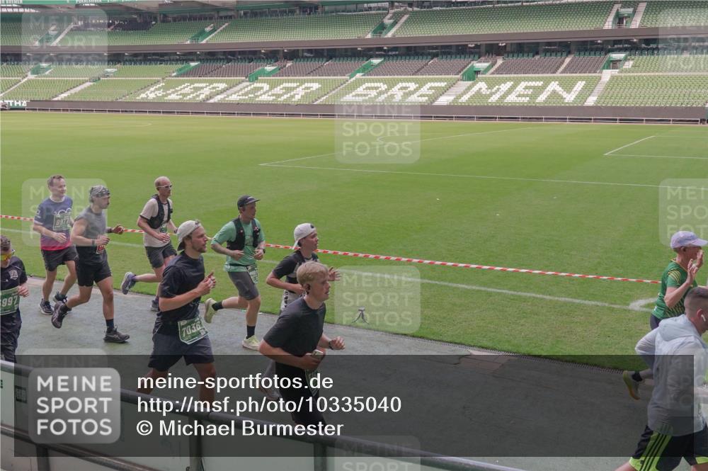 13.09.2026 - 21. swb-Marathon Bremen Michael Burmester http://msf.ph/oto/10335040 13.09.2026 13:09:22 Laufen im Stadion 164, 383, 391, 448, 532, 549, 551, 563, 625, 813, 869, 884, 898, 1025, 1072, 1124, 1150, 1180, 1285, 1289, 1398, 1559, 1688, 1880, 1899, 2041, 2208, 2215, 2229, 2232, 2243, 2366, 2380, 2413, 2429, 2441, 2467, 2471, 2525, 2530, 2553, 2573, 2594, 2611, 2635, 2692, 2714, 2717, 2727, 2782, 2785, 2823, 2841, 2897, 2920, 2930, 2931, 2941, 3032, 3063, 3067, 3086, 3291, 3316, 3333, 3398, 3437, 3707, 3769, 3857, 109 meine-sportfotos.de