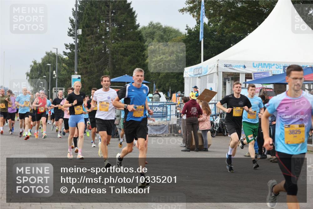 13.09.2026 - Kiel Lauf Andreas Tolksdorf http://msf.ph/oto/10335201 13.09.2026 09:52:57 Kiellinie 44, 10163, 4410, 2308, 12491, 0468, 3825 meine-sportfotos.de