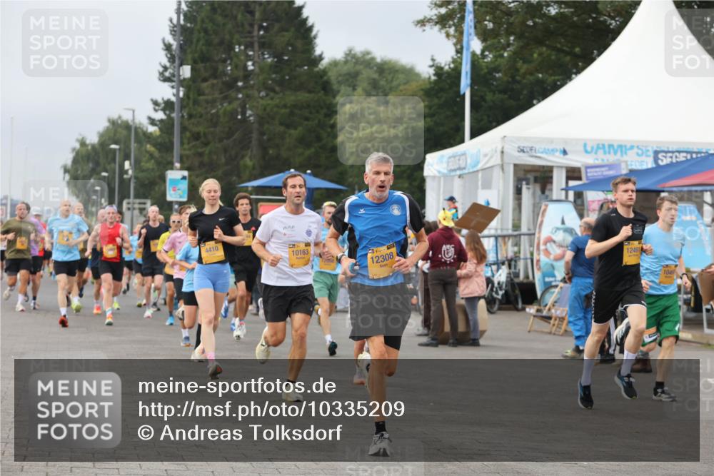 13.09.2026 - Kiel Lauf Andreas Tolksdorf http://msf.ph/oto/10335209 13.09.2026 09:52:57 Kiellinie 4410, 10163, 12308, 12491, 1046 meine-sportfotos.de