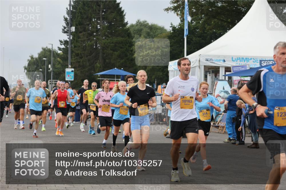 13.09.2026 - Kiel Lauf Andreas Tolksdorf http://msf.ph/oto/10335257 13.09.2026 09:52:58 Kiellinie 10489, 1773, 11193, 4410, 39, 10163, 35, 314, 123 meine-sportfotos.de