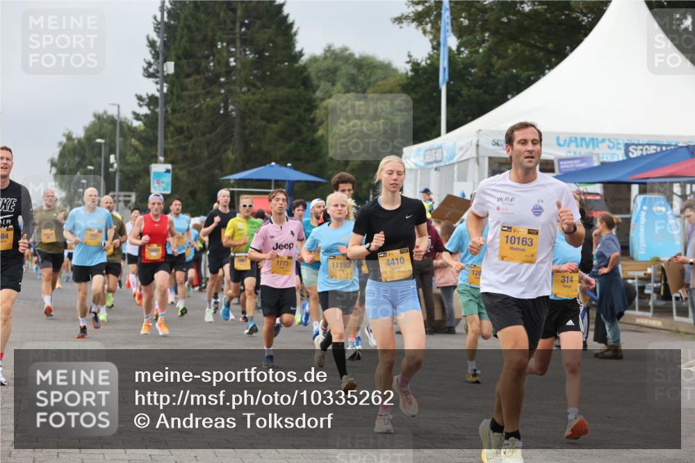 13.09.2026 - Kiel Lauf Andreas Tolksdorf http://msf.ph/oto/10335262 13.09.2026 09:52:59 Kiellinie 84, 900, 10489, 1773, 38, 11193, 4410, 120, 38, 10163, 9, 314 meine-sportfotos.de