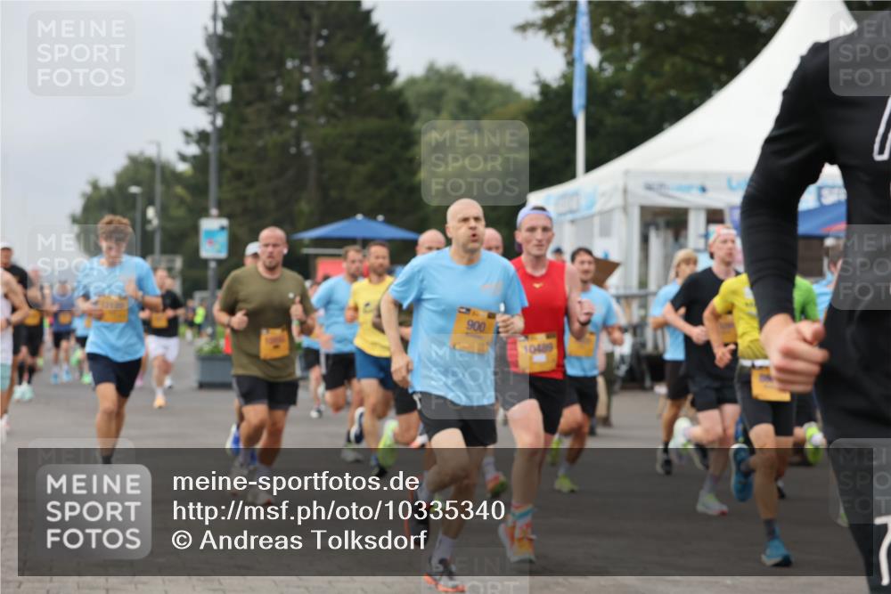 13.09.2026 - Kiel Lauf Andreas Tolksdorf http://msf.ph/oto/10335340 13.09.2026 09:53:02 Kiellinie 900, 10489 meine-sportfotos.de