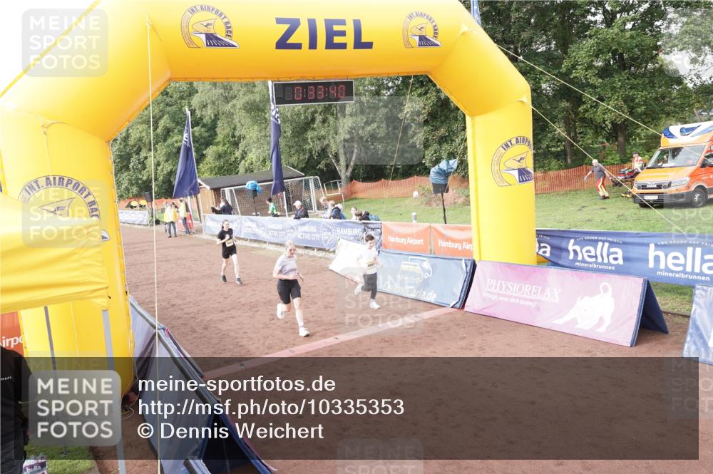 13.09.2026 - Airport Race Dennis Weichert http://msf.ph/oto/10335353 13.09.2026 10:34:13 Ziel 388, 4058, 4059, 5012, 5331, 5356, 5366, 5367 meine-sportfotos.de
