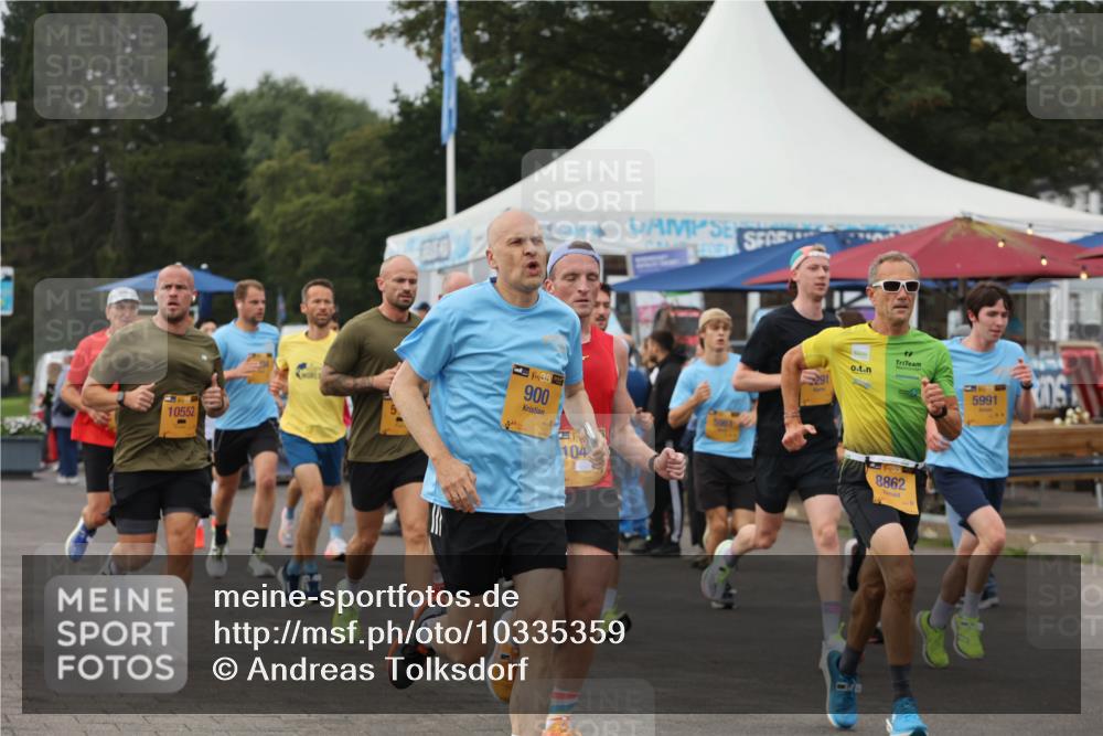 13.09.2026 - Kiel Lauf Andreas Tolksdorf http://msf.ph/oto/10335359 13.09.2026 09:53:02 Kiellinie 10552, 38, 900, 104, 5961, 1, 1, 39, 8862, 5991 meine-sportfotos.de