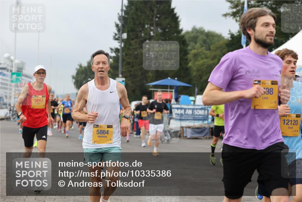 13.09.2026 - Kiel Lauf Andreas Tolksdorf http://msf.ph/oto/10335386 13.09.2026 09:53:04 Kiellinie 8683, 4, 38, 5864, 98, 12120 meine-sportfotos.de