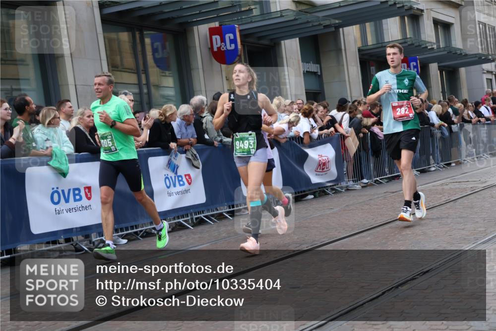13.09.2026 - 21. swb-Marathon Bremen Strokosch-Dieckow http://msf.ph/oto/10335404 13.09.2026 13:24:49 Ziel 972, 1080, 1119, 1166, 1264, 1436, 1448, 2322, 2761, 3105, 3187, 4091, 4113, 4459, 4507, 4918, 4973, 6079, 6113, 6360, 6544, 6943, 7306, 7326, 7409, 7854, 8245, 9036, 9073, 9152, 9360, 9493, 9563, 13088, 282, 789, 790, 1516, 1582, 2280, 2761, 3015, 3375, 3524, 3994, 4198, 4262, 4277, 5328, 5572, 5664, 5953, 6080, 6360, 6626, 6807, 7568, 7854, 8310, 8636, 8853, 8881, 9264, 9541, 9676, 10069, 10071, 10097, 10103 meine-sportfotos.de
