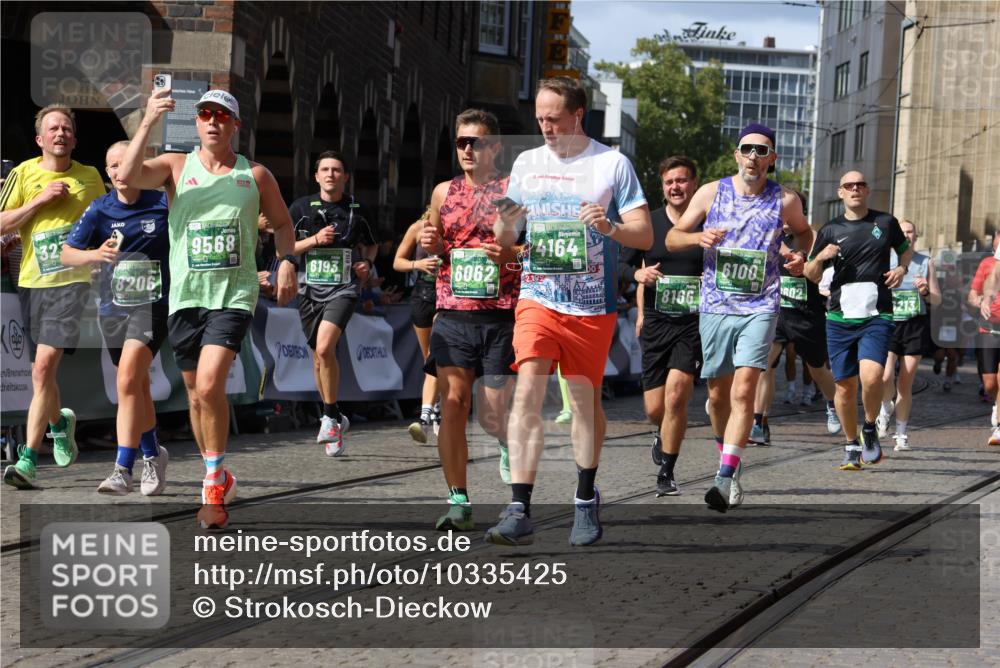 13.09.2026 - 21. swb-Marathon Bremen Strokosch-Dieckow http://msf.ph/oto/10335425 13.09.2026 13:31:40 Ziel 217, 922, 1398, 1627, 2244, 2602, 2707, 3152, 3343, 3392, 3396, 3579, 3762, 4258, 4477, 5375, 5504, 5673, 5720, 5765, 5979, 6147, 6619, 6968, 6971, 7001, 7296, 7812, 8035, 8097, 8239, 8339, 8342, 8726, 9147, 9155, 9337, 9822, 9969, 9977, 13066, 578, 846, 3115, 3205, 3239, 3244, 3278, 3989, 4030, 4164, 4998, 5158, 5325, 5363, 5899, 6062, 6100, 6193, 6213, 6354, 6602, 7242, 7260, 7790, 7964, 8048, 8078, 8166, 8206, 8247, 8970, 9016, 9033, 9188, 9568, 9785, 9914, 13151 meine-sportfotos.de