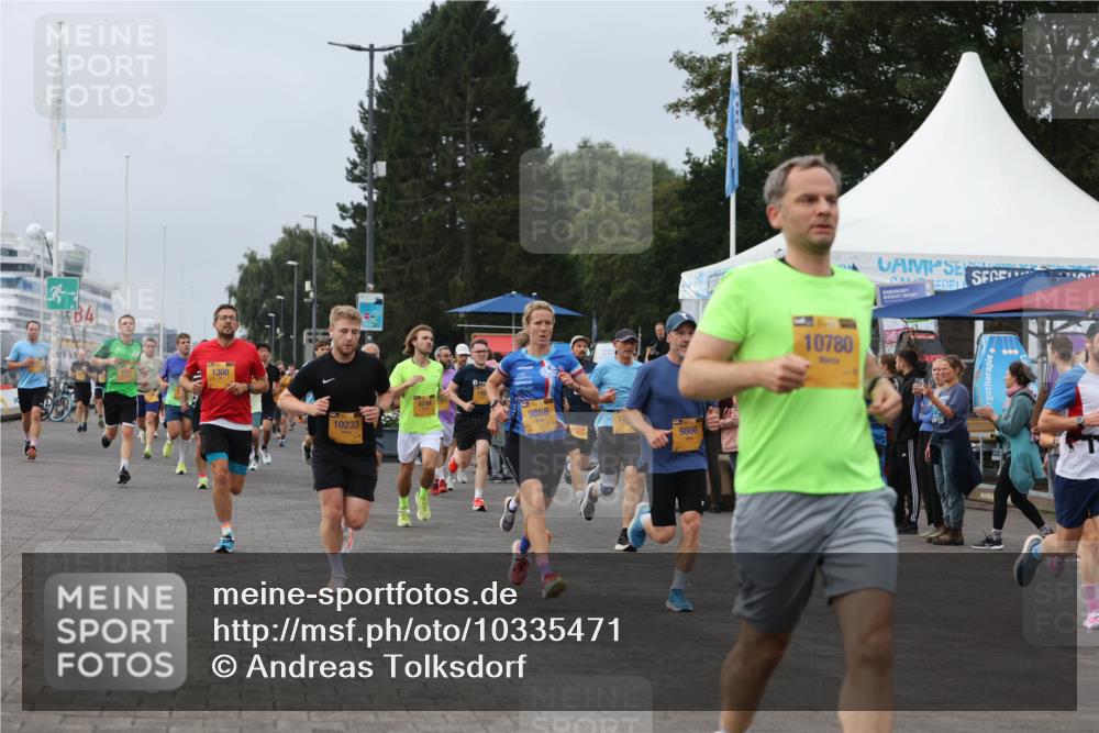 13.09.2026 - Kiel Lauf Andreas Tolksdorf http://msf.ph/oto/10335471 13.09.2026 09:53:09 Kiellinie 1300, 10233, 4744, 9868, 9866, 10780 meine-sportfotos.de