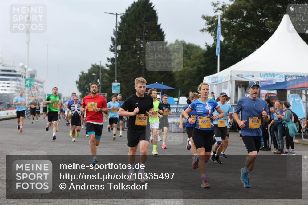 13.09.2026 - Kiel Lauf Andreas Tolksdorf http://msf.ph/oto/10335497 13.09.2026 09:53:10 Kiellinie 84, 1300, 10233, 30, 39, 9868, 1734, 9866 meine-sportfotos.de