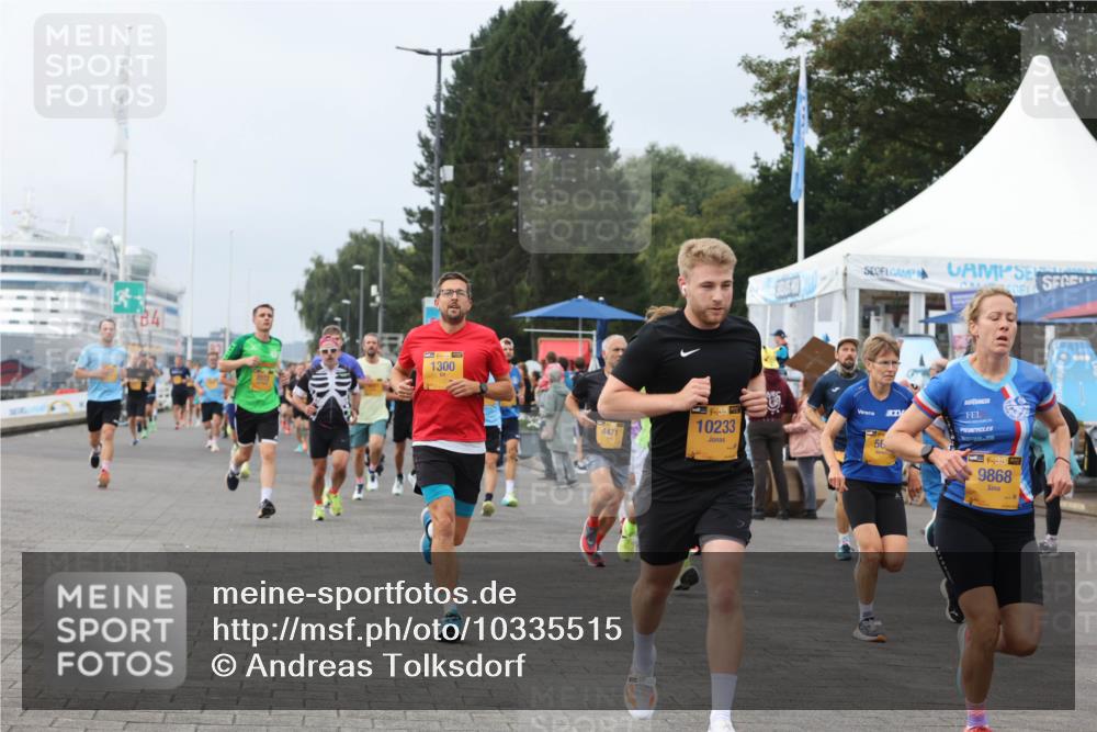 13.09.2026 - Kiel Lauf Andreas Tolksdorf http://msf.ph/oto/10335515 13.09.2026 09:53:11 Kiellinie 84, 1300, 4471, 38, 10233, 56, 14, 39, 9868 meine-sportfotos.de