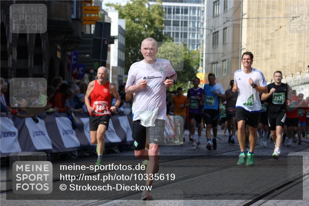 13.09.2026 - 21. swb-Marathon Bremen Strokosch-Dieckow http://msf.ph/oto/10335619 13.09.2026 13:17:53 Ziel 560, 771, 1297, 2008, 2234, 2812, 3148, 3760, 4171, 4498, 4499, 4620, 5041, 5550, 6803, 7901, 8100, 8250, 8253, 8446, 8532, 8714, 9075, 9400, 9505, 13107, 948, 1631, 1797, 1872, 2001, 2260, 2634, 2671, 3241, 3514, 3634, 4131, 4733, 5292, 5695, 5935, 5948, 6290, 6448, 8094, 8805, 8869, 8943, 8944, 9837 meine-sportfotos.de