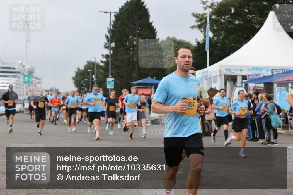 13.09.2026 - Kiel Lauf Andreas Tolksdorf http://msf.ph/oto/10335631 13.09.2026 09:53:17 Kiellinie 4, 38, 1837, 11781 meine-sportfotos.de