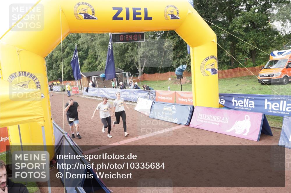 13.09.2026 - Airport Race Dennis Weichert http://msf.ph/oto/10335684 13.09.2026 10:34:40 Ziel 4197, 5332, 5333, 5358 meine-sportfotos.de
