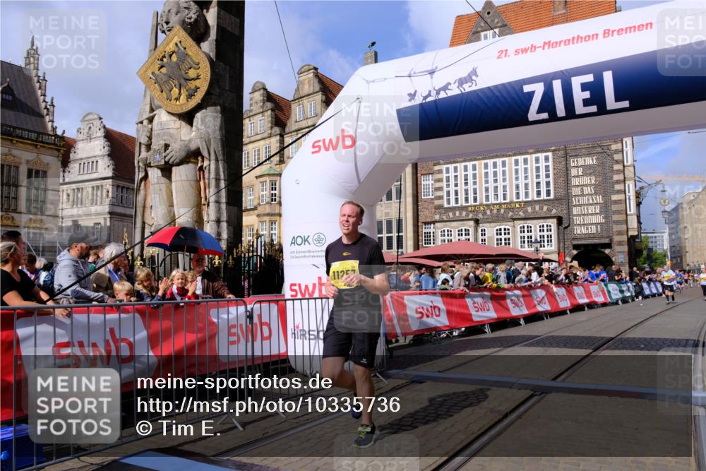 13.09.2026 - 21. swb-Marathon Bremen Tim E. http://msf.ph/oto/10335736 13.09.2026 11:07:15 Ziel 10156, 10360, 10378, 10663, 11066, 11257, 11439, 11684, 12124, 12219, 12249 meine-sportfotos.de